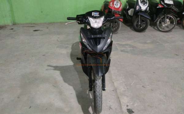 HONDA  REVO