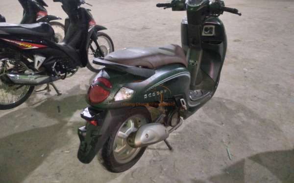 HONDA  SCOOPY