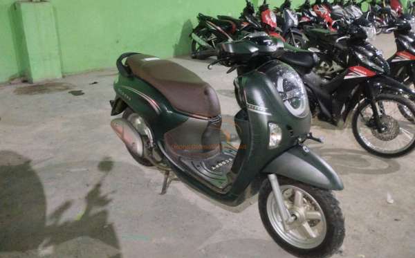 HONDA  SCOOPY