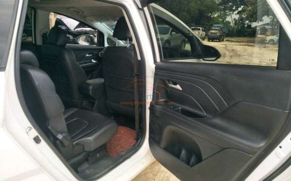 HYUNDAI STARGAZER PRIME 4X2