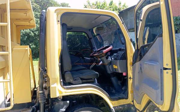 MITSUBISHI CANTER FE 75