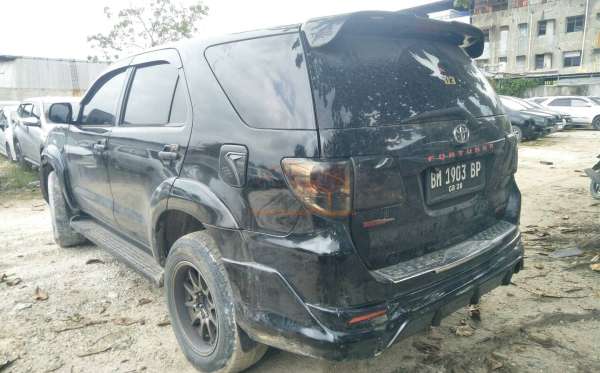 TOYOTA FORTUNER