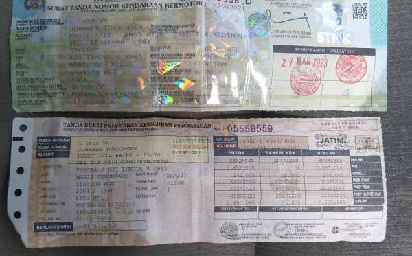 TOYOTA  KIJANG  INNOVA V