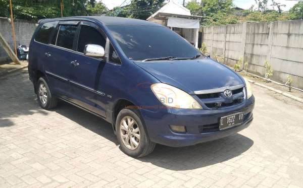 TOYOTA  KIJANG  INNOVA V