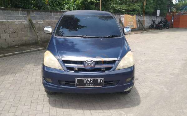 TOYOTA  KIJANG  INNOVA V