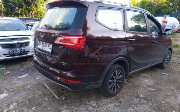 WULING CORTEZ
