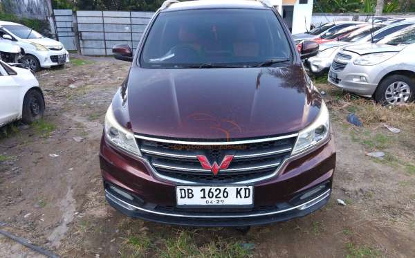 WULING CORTEZ