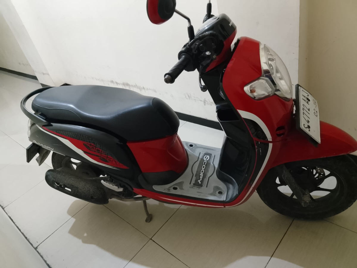 HONDA SCOOPY