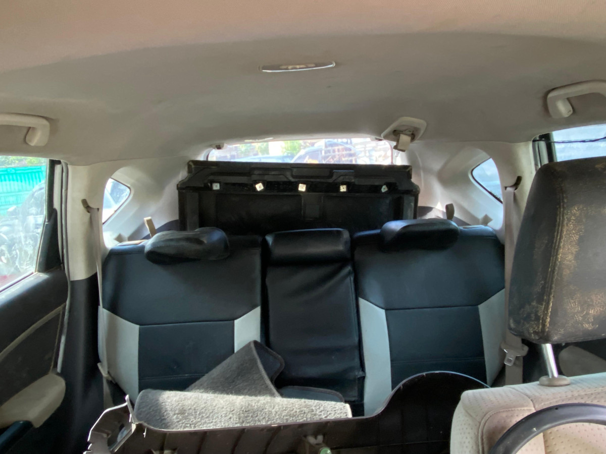 HONDA  CR-V  RM1 2WD 2.0