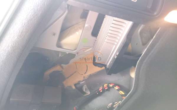 AUDI 2.0 T FSI