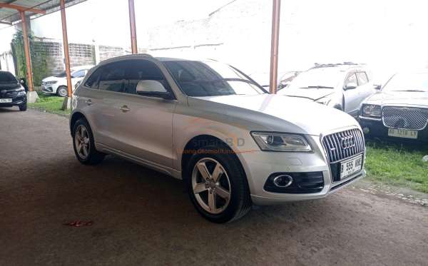 AUDI 2.0 T FSI