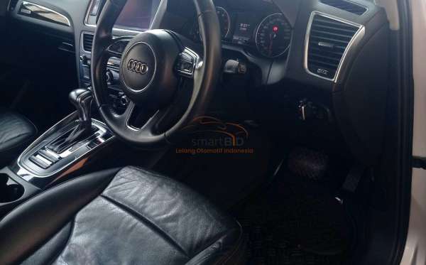 AUDI 2.0 T FSI