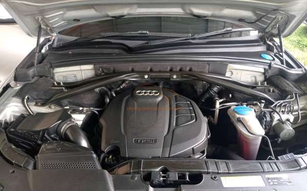 AUDI 2.0 T FSI