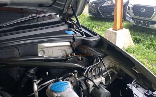 AUDI 2.0 T FSI