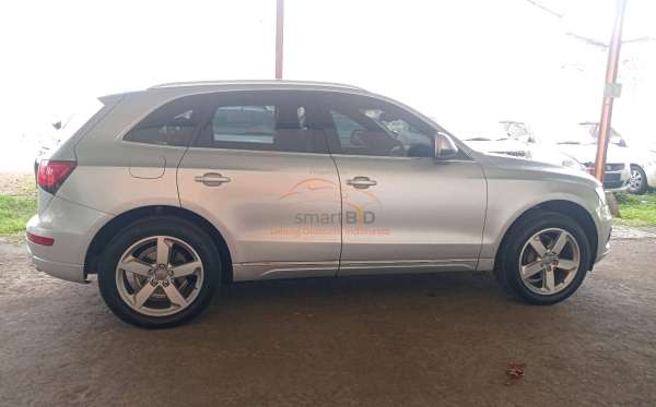 AUDI 2.0 T FSI