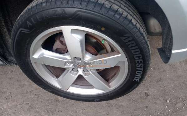 AUDI 2.0 T FSI