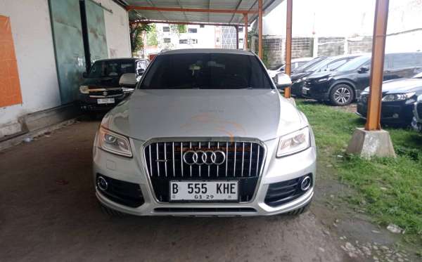 AUDI 2.0 T FSI