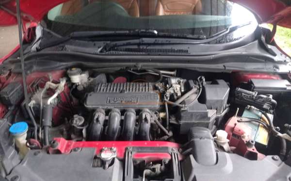HONDA  HRV  RU1 1.5 S