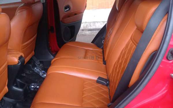 HONDA  HRV  RU1 1.5 S