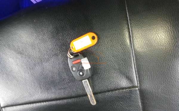 HONDA MOBILIO DD4 1.5 S