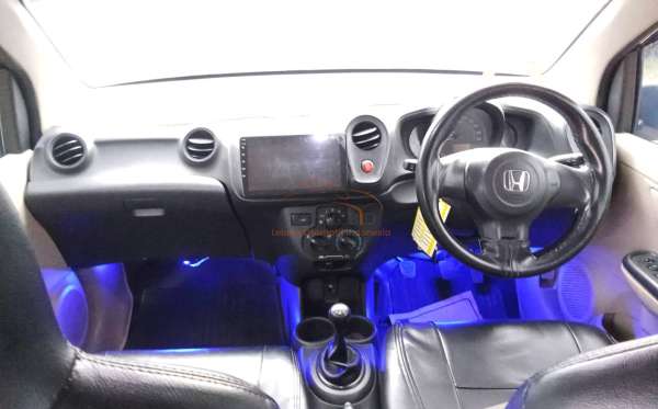 HONDA MOBILIO DD4 1.5 S