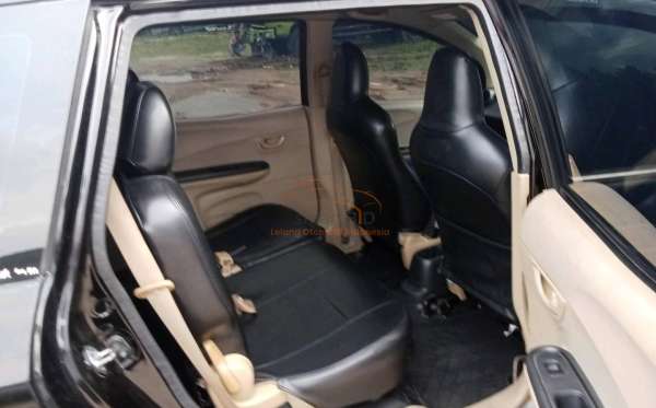 HONDA MOBILIO DD4 1.5 S