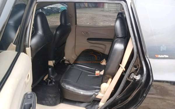 HONDA MOBILIO DD4 1.5 S