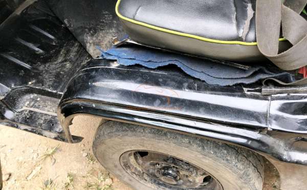 MITSUBISHI L300 PU FB-R (4X2)