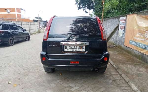 NISSAN  X TRAIL  2.5L ST