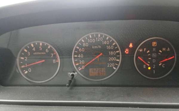 NISSAN  X TRAIL  2.5L ST