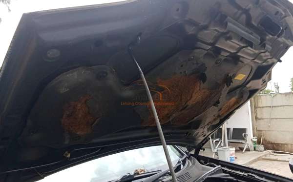 NISSAN  X TRAIL  2.5L ST