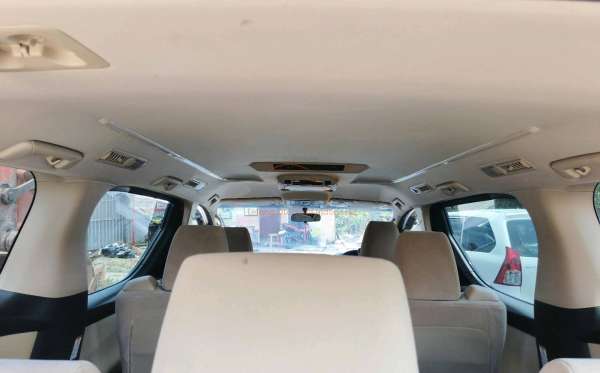 TOYOTA ALPHARD 2.5 X