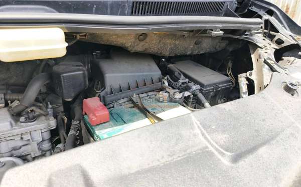 TOYOTA ALPHARD 2.5 X