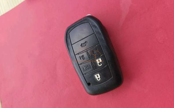 TOYOTA ALPHARD 2.5 X