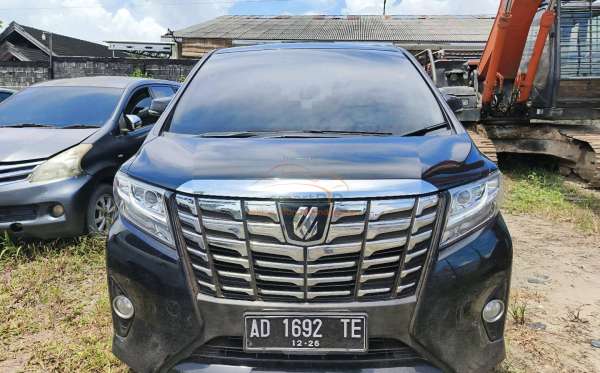 TOYOTA ALPHARD 2.5 X