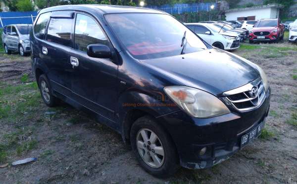 TOYOTA  AVANZA  1.3 G