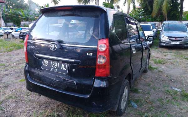 TOYOTA  AVANZA  1.3 G