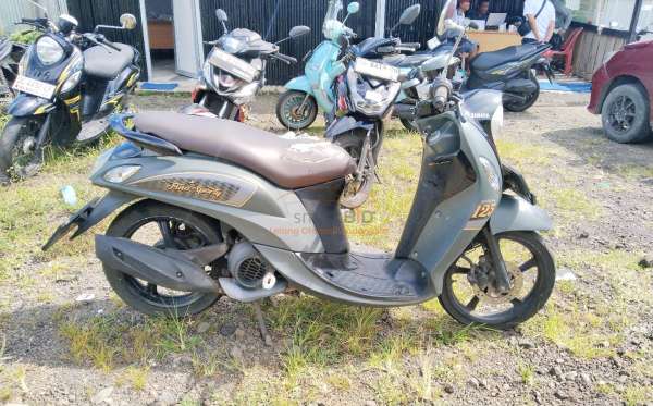 YAMAHA MIO FINO SPORTY