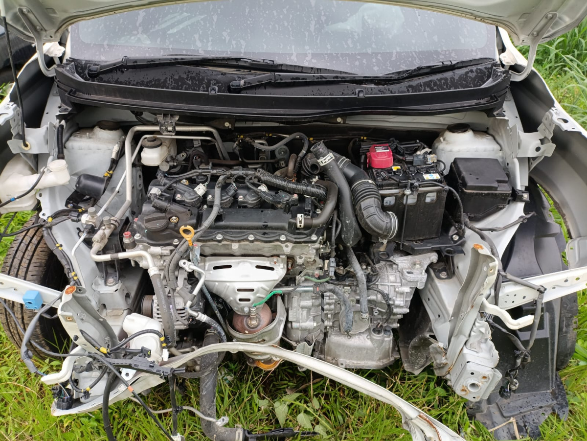 TOYOTA AVANZA  1.3 E