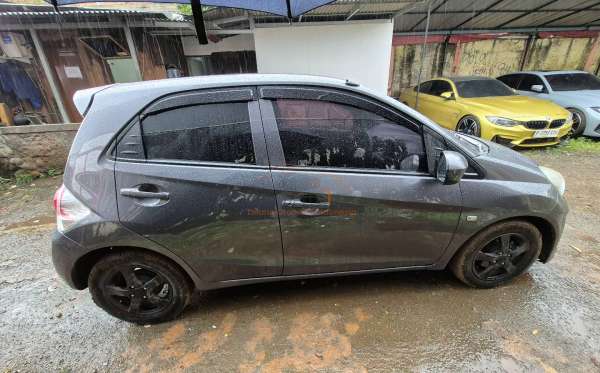 HONDA BRIO DD1 1.2 E