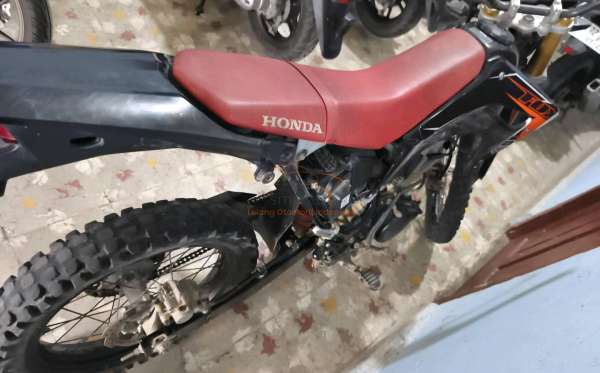 HONDA CRF 150 L