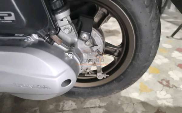 HONDA SCOOPY PRESTIGE