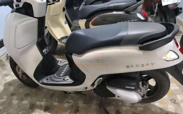 HONDA SCOOPY PRESTIGE