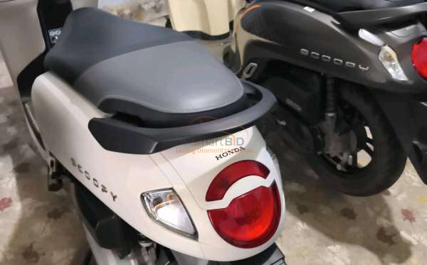 HONDA SCOOPY PRESTIGE