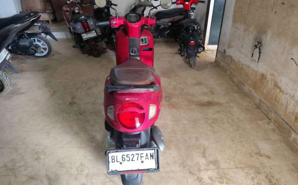 HONDA SCOOPY PRESTIGE