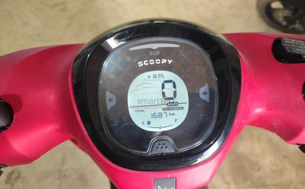 HONDA SCOOPY PRESTIGE