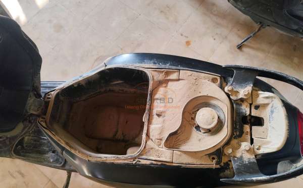 HONDA SCOOPY PRESTIGE