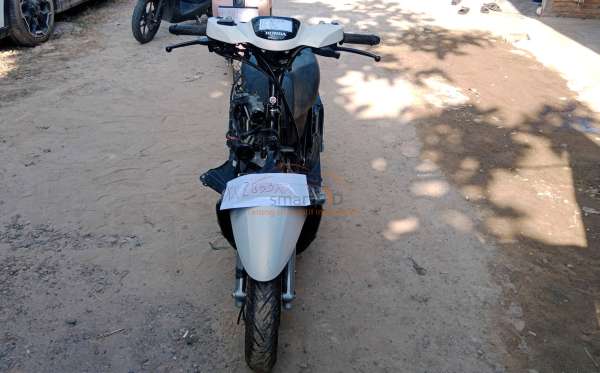 HONDA SCOOPY PRESTIGE