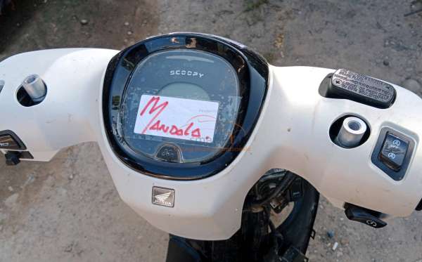 HONDA SCOOPY PRESTIGE