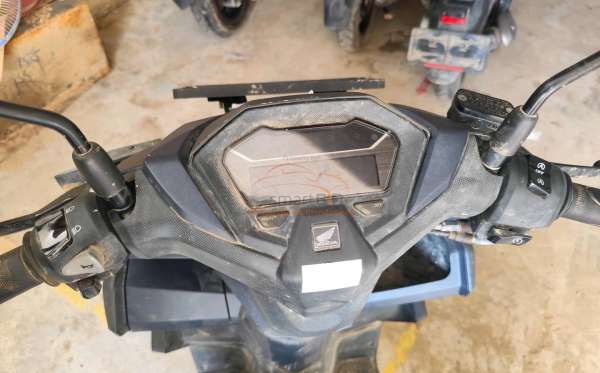 HONDA  VARIO 160
